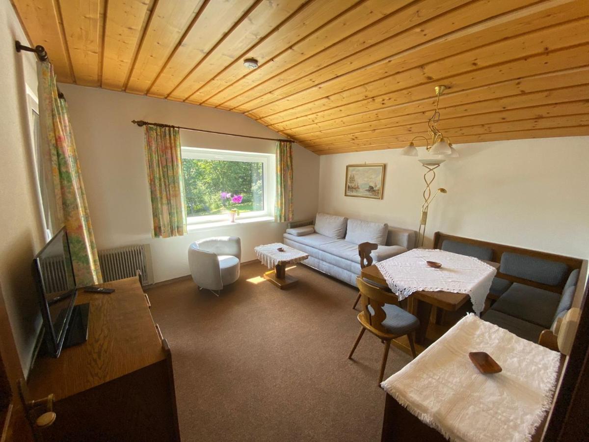 Appartement Latschen - Ferienhaus Bad Kleinkirchheim Exteriör bild