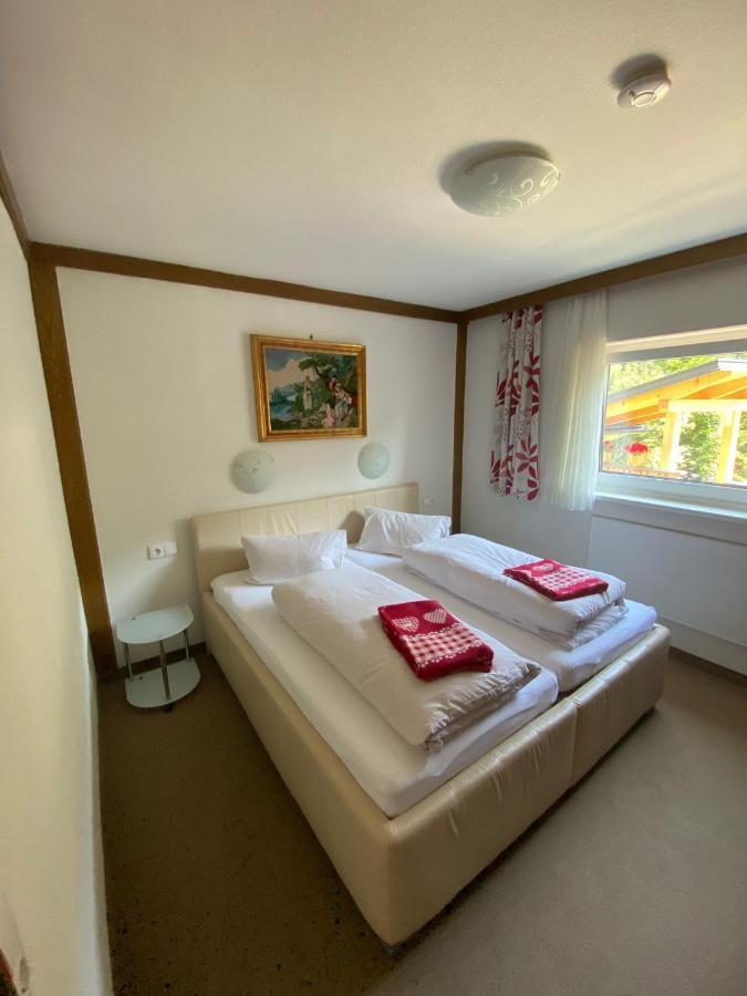 Appartement Latschen - Ferienhaus Bad Kleinkirchheim Exteriör bild