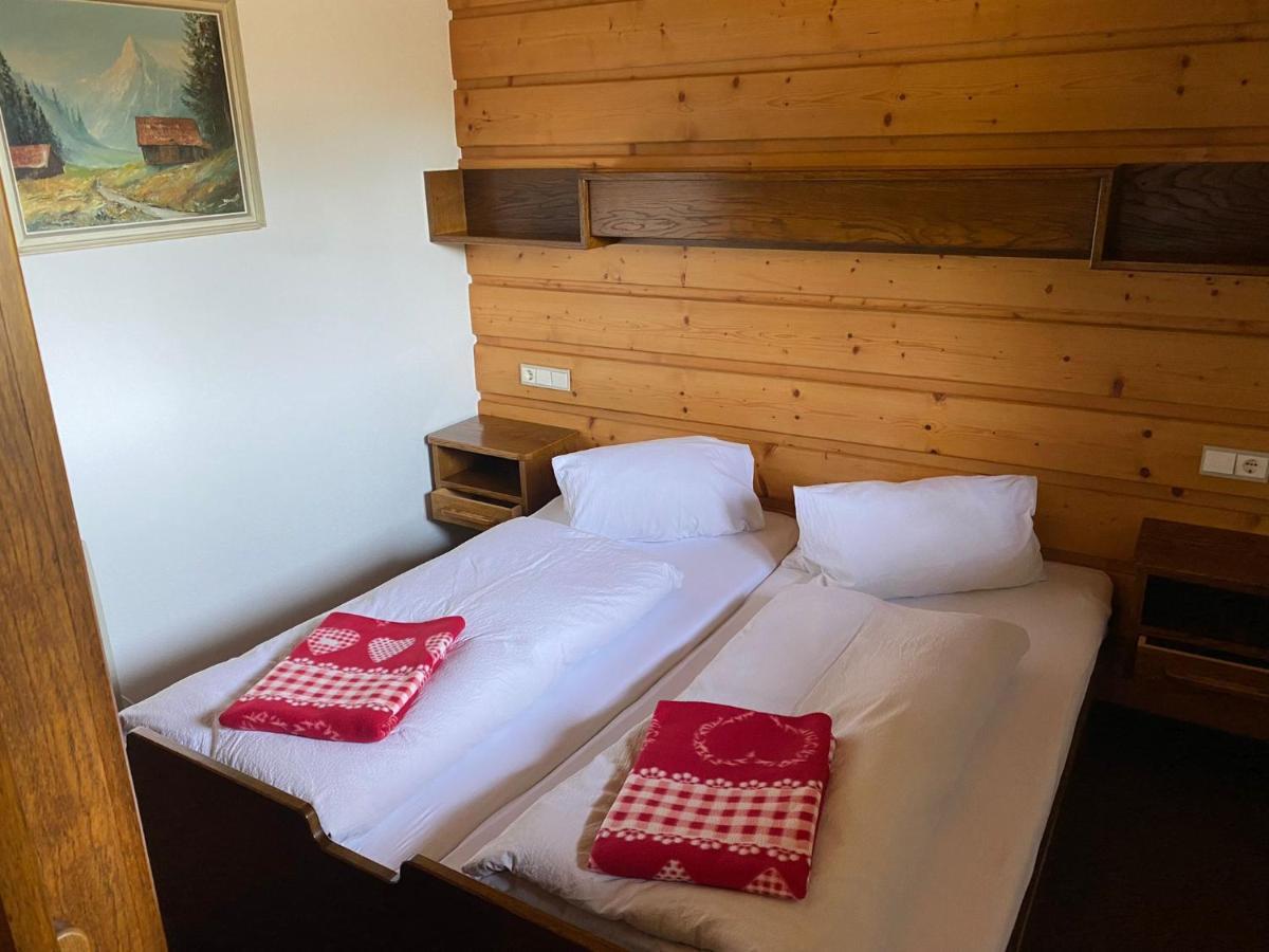 Appartement Latschen - Ferienhaus Bad Kleinkirchheim Exteriör bild
