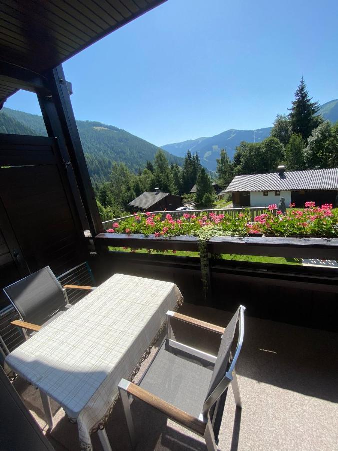 Appartement Latschen - Ferienhaus Bad Kleinkirchheim Exteriör bild