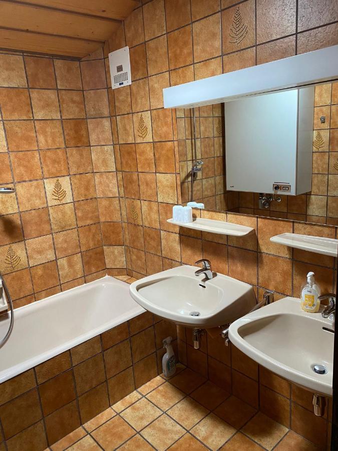 Appartement Latschen - Ferienhaus Bad Kleinkirchheim Exteriör bild