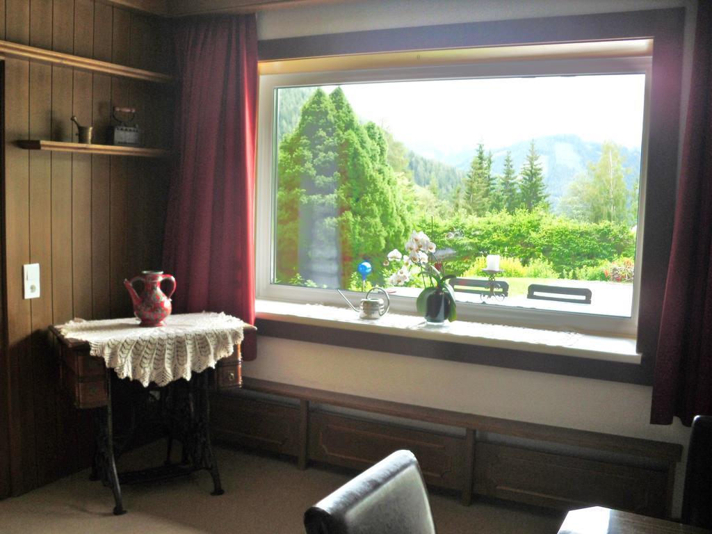 Appartement Latschen - Ferienhaus Bad Kleinkirchheim Rum bild