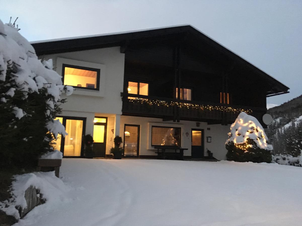Appartement Latschen - Ferienhaus Bad Kleinkirchheim Exteriör bild